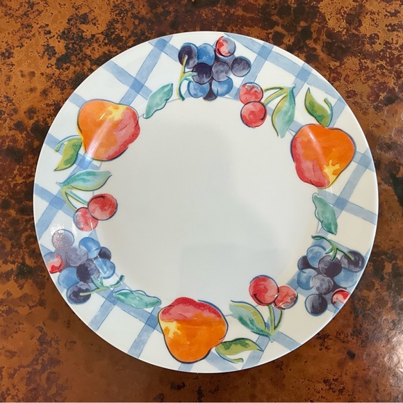 Two Corelle Fruit Too Dinner Plates - Picture 5 of 7